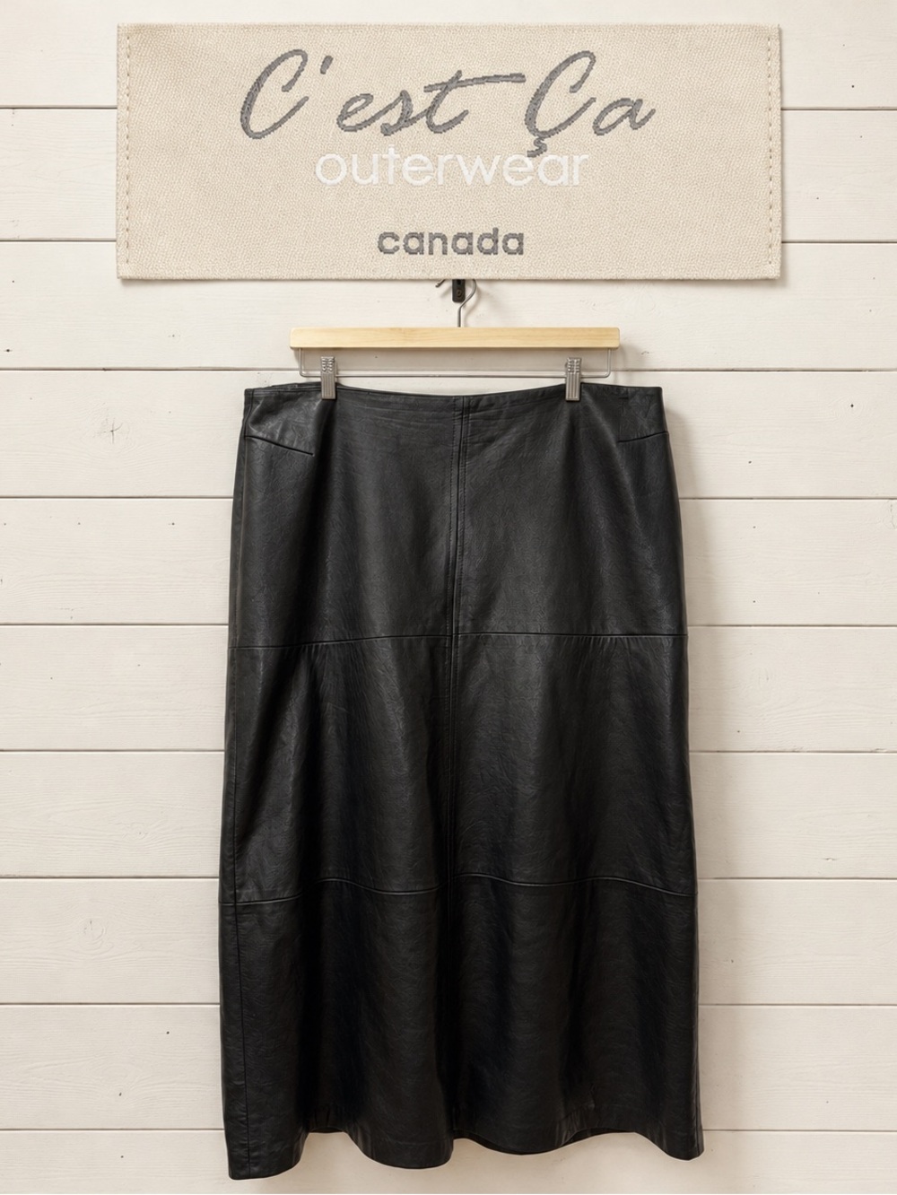 C’est Ça Black Leather Maxi Skirt – Size 16 / Jupe longue en cuir noir C’est Ça